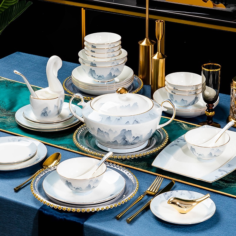 Disposable tableware set